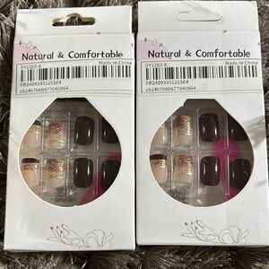 Natural & Comfortable Nail Set with Glitter